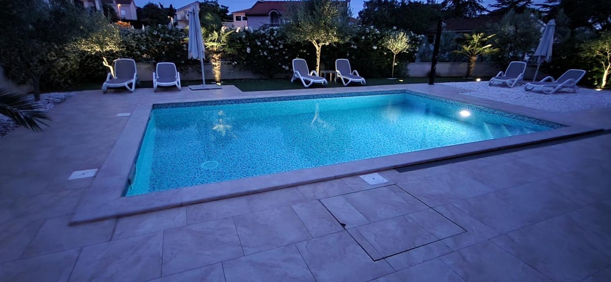 Villa Martina Pinezići Exteriör bild