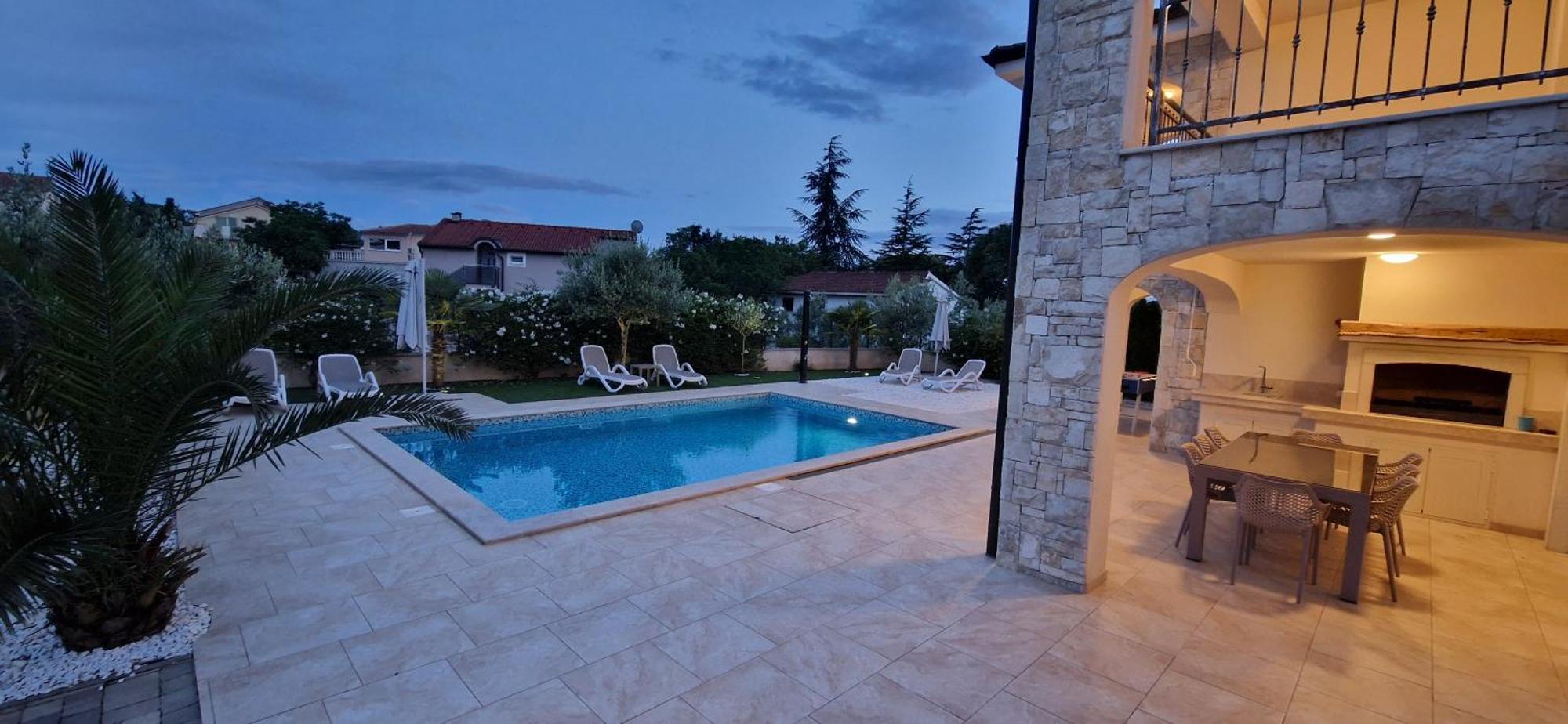 Villa Martina Pinezići Exteriör bild