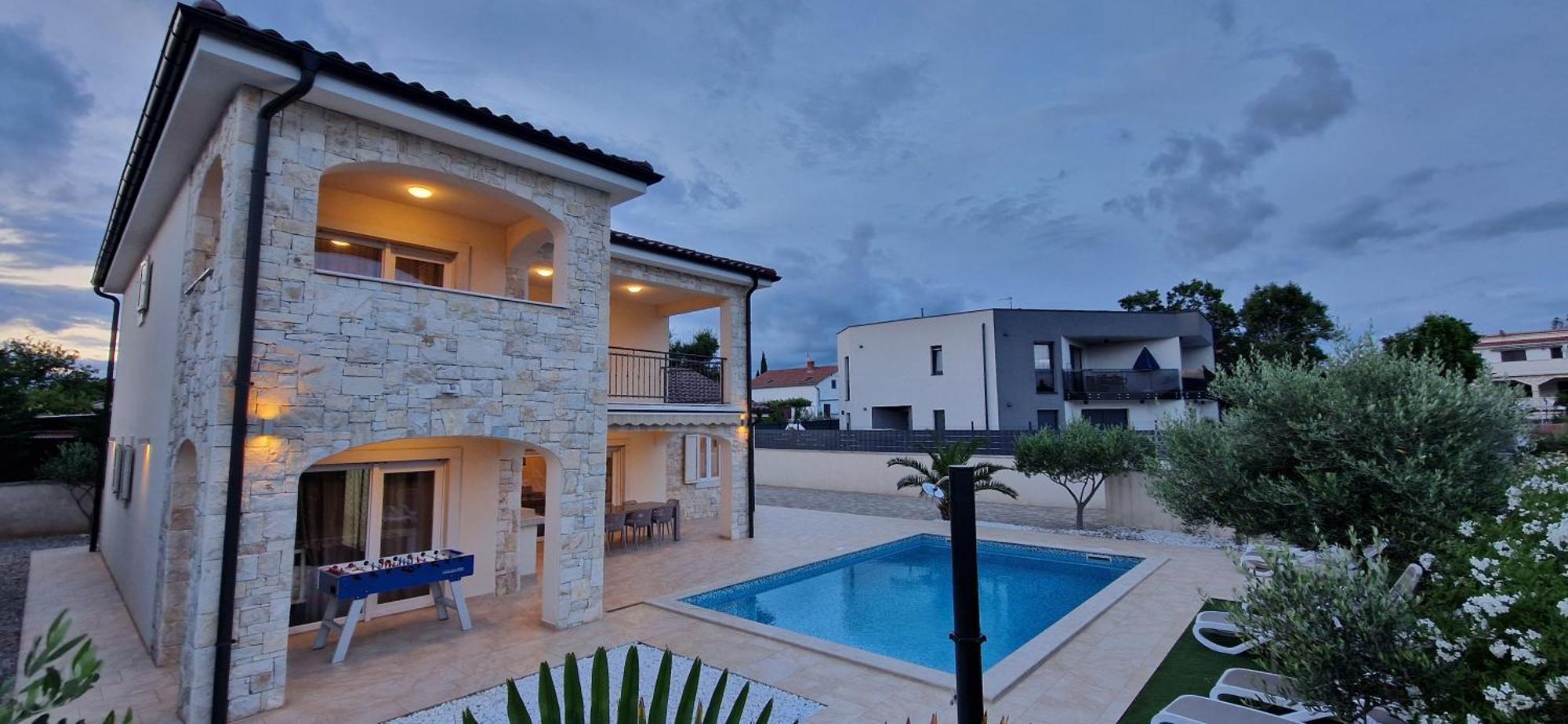 Villa Martina Pinezići Exteriör bild