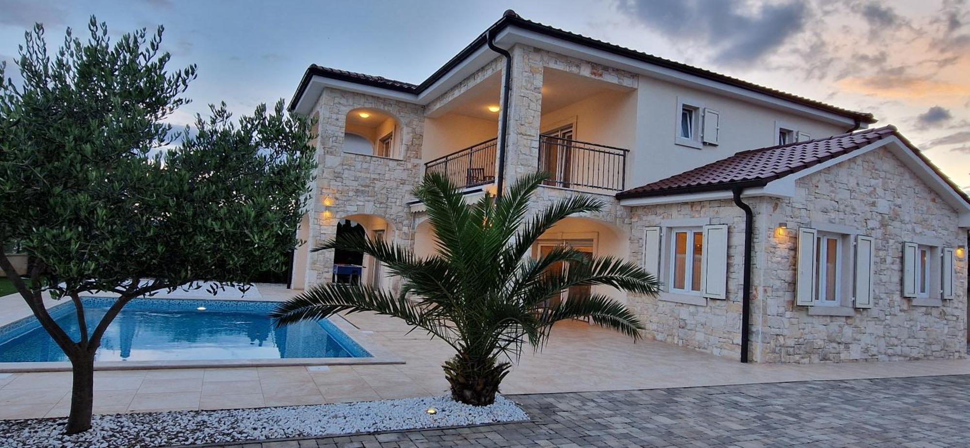 Villa Martina Pinezići Exteriör bild