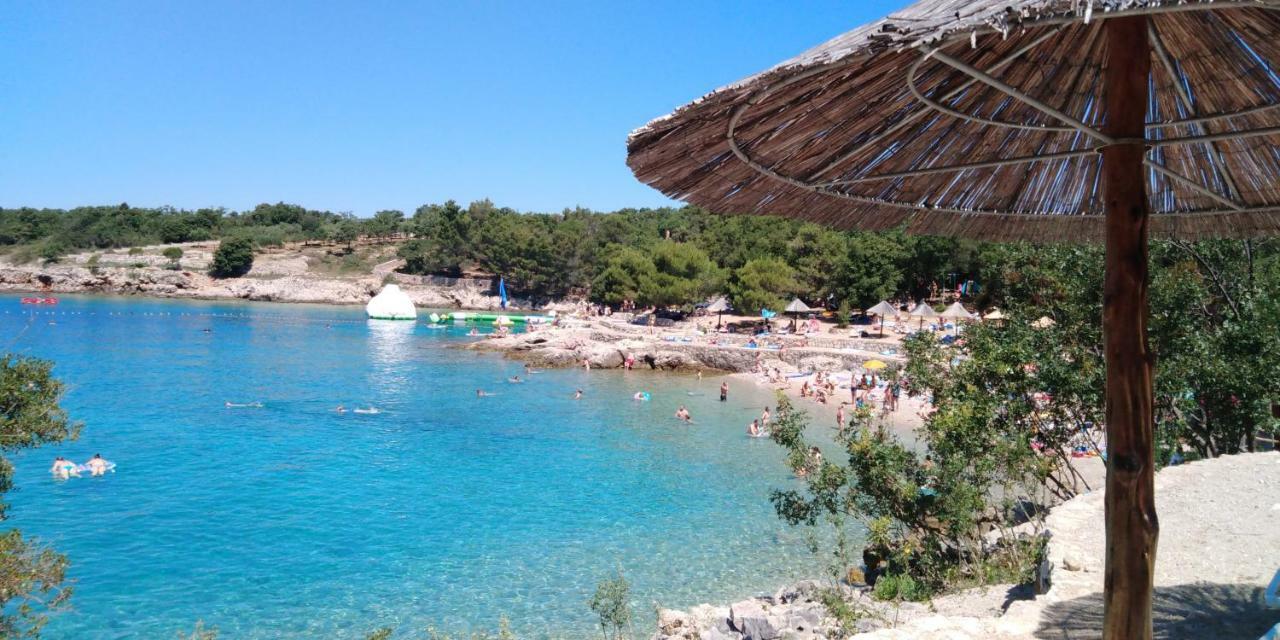 Villa Martina Pinezići Exteriör bild